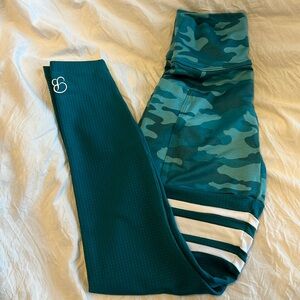 Like new bombshell sportsware leggings